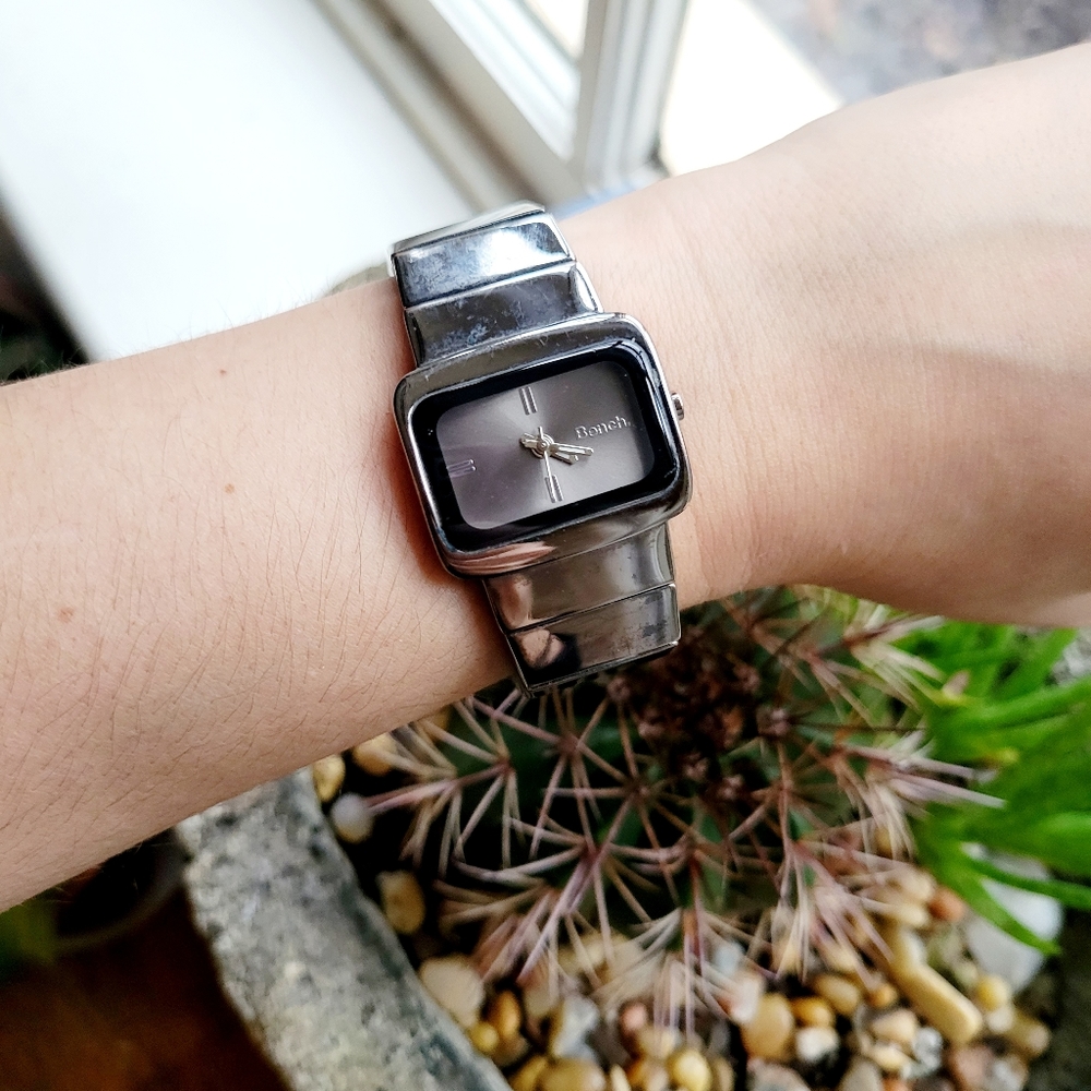 Vintage Bench Black Watch